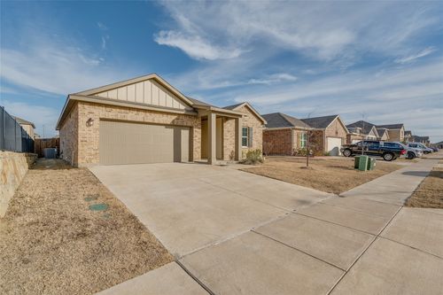 10317 Burnfoot Ln, Crowley, TX, 76036-4216 | Card Image