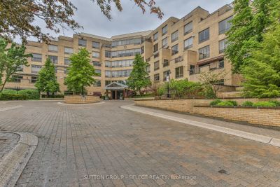 211 - 250 Sydenham St, Condo with 2 bedrooms, 2 bathrooms and 2 parking in London ON | Image 1