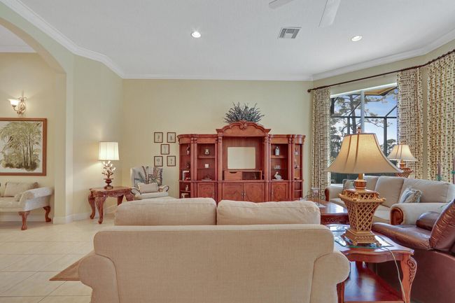 8115 Links Way, House other with 3 bedrooms, 3 bathrooms and null parking in Port St Lucie FL | Image 21