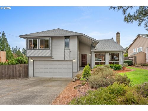 8825 Sw Sorrento Rd, Beaverton, OR, 97008-6886 | Card Image