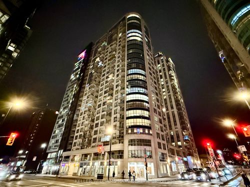 1905-242 Rideau St, Ottawa, ON, K1N0B7 | Card Image