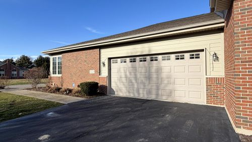 3223 N Briar Leaf Ct, La Porte, IN, 46350 | Card Image