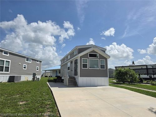 43 Grassy Lake Circle, Lake Placid, FL, 33852 | Card Image