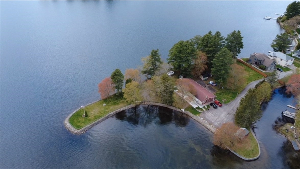 Land in Webster