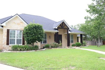 907 Plainfield Court, House other with 4 bedrooms, 3 bathrooms and null parking in College Station TX | Image 2