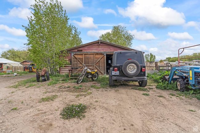 View of greenhouse | Image 33