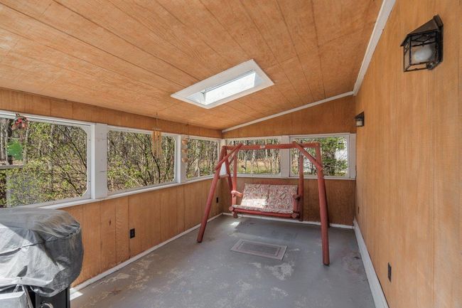 4 Fuller Dr, House other with 4 bedrooms, 2 bathrooms and null parking in Hudson NH | Image 35