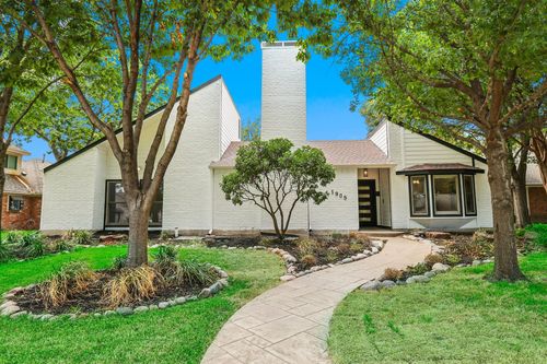 1905 Violet Cir, Richardson, TX, 75080-2933 | Card Image
