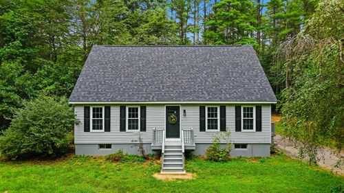 7 James Henry Dr, Barrington, NH, 03825-3542 | Card Image
