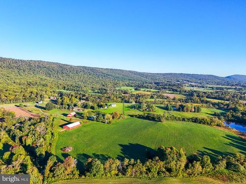 12428 Mountain Road, LOVETTSVILLE, VA, 20180 | Card Image