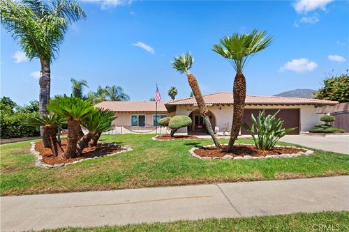 5444 Via Serena, Rancho Cucamonga, CA, 91701-1321 | Card Image
