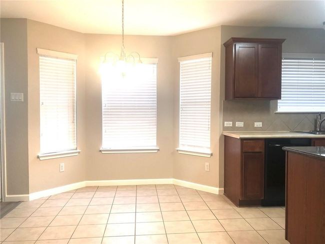 11609 Mcdows Hole Ln, House other with 3 bedrooms, 3 bathrooms and 4 parking in Austin TX | Image 6
