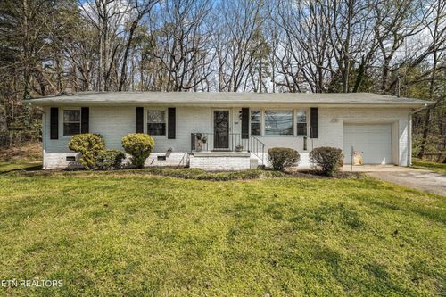 5614 Wassman Rd, Knoxville, TN, 37912-3051 | Card Image