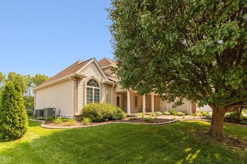 1276 Kensington Dr, Seymour, IN, 47274-1493 | Card Image