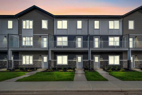 1870 Cornerstone Boulevard Ne, Calgary, AB, T3N2R8 | Card Image