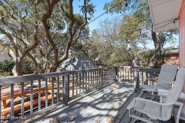209 Sellers St, House other with 3 bedrooms, 2 bathrooms and null parking in Oak Island NC | Image 26