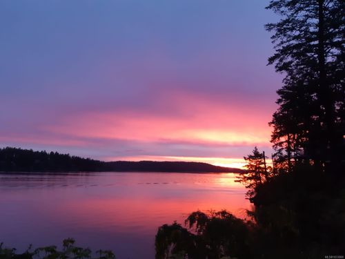 302-2326 Harbour Rd, Sidney, BC, V8L2P8 | Card Image