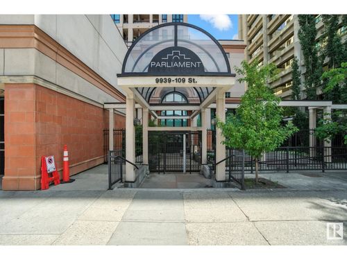 9939 109 St Nw, Edmonton, AB, T5K1H6 | Card Image