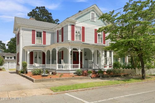 524 W Main St, Washington, NC, 27889-4834 | Card Image