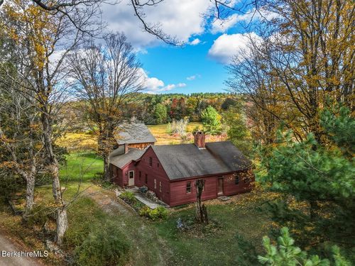 65 Parish Rd, Worthington, MA, 01098 | Card Image