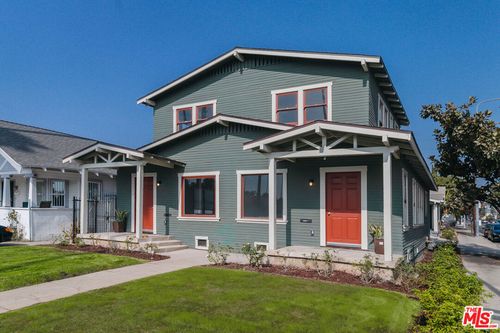 2303 W 30th St, Los Angeles, CA, 90007 | Card Image