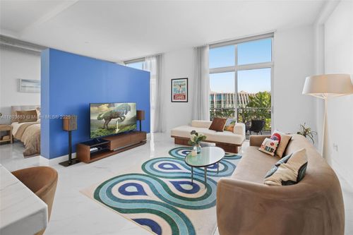 apt-528-2001 Meridian Ave, Miami Beach, FL, 33139-1552 | Card Image