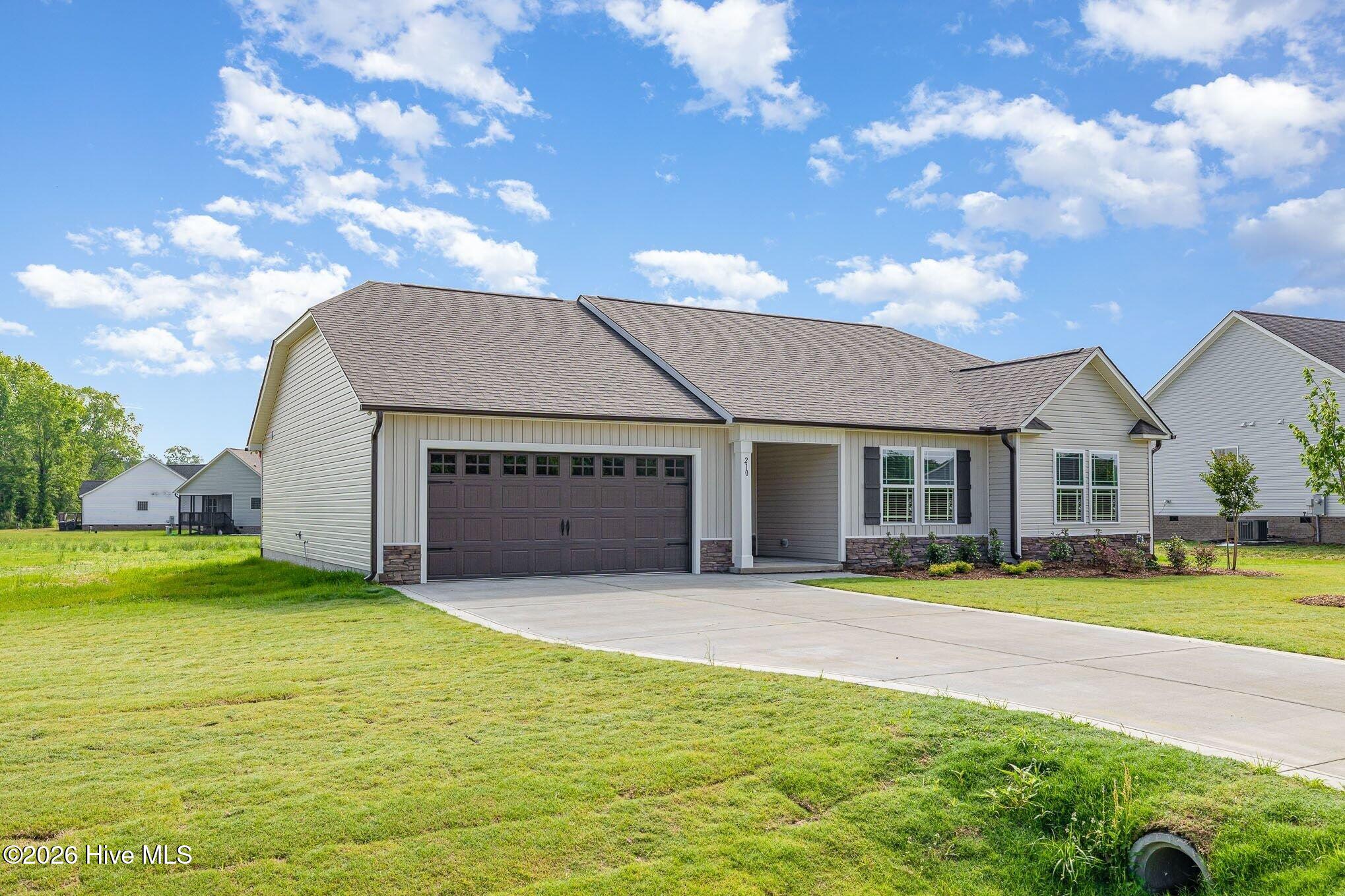 Residential in Selma 4