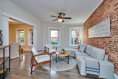apt-1-5 Auburn Ct, Brookline, MA, 02446-6375 | Card Image