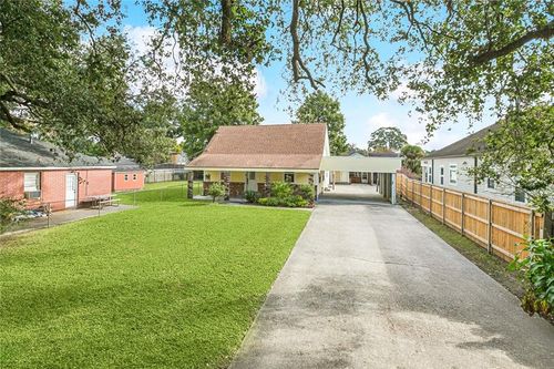 625 Dodge Ave, Jefferson, LA, 70121-1209 | Card Image