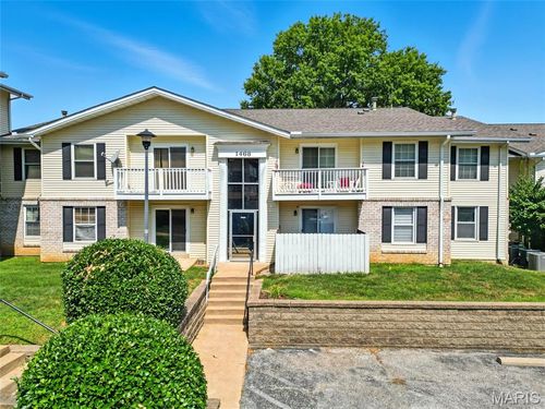 apt-j-1468 Hawks Nest Dr, Saint Charles, MO, 63303-3632 | Card Image