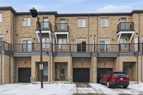 3-68 1st St, Orangeville, ON, L9W2E4 | Card Image