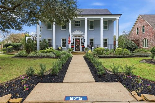 875 20th St, Beaumont, TX, 77706-5007 | Card Image