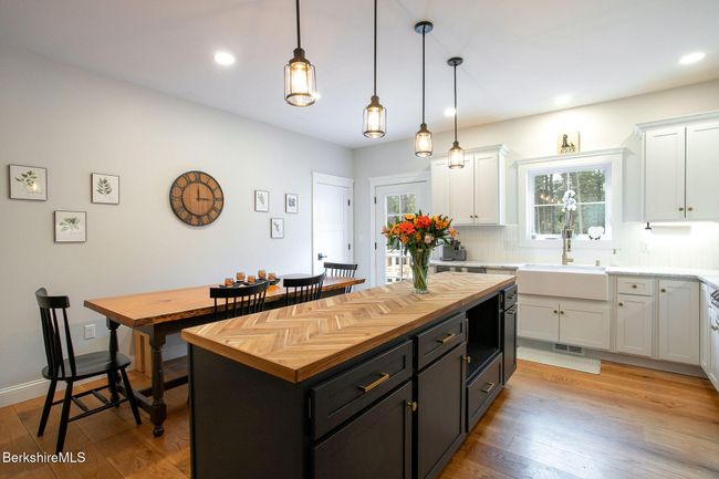 10 Terra Ferma Dr, House other with 3 bedrooms, 3 bathrooms and null parking in Egremont MA | Image 8