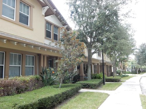 2-661 Corte Madera Ln, West Palm Beach, FL, 33401-8300 | Card Image