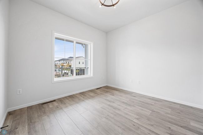 Photos of Previous Model | Image 24
