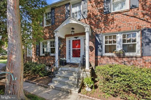715 N Easton Rd, GLENSIDE, PA, 19038-5118 | Card Image