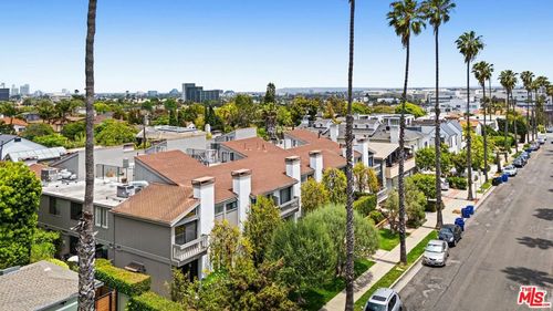 b-1015 21st St, Santa Monica, CA, 90403-4580 | Card Image