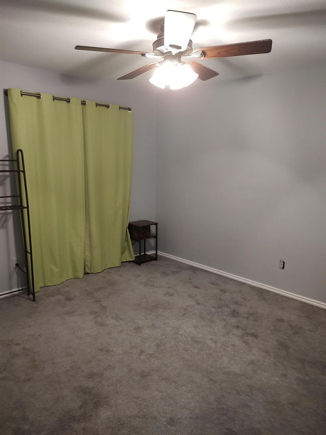 UNIT-29 - 3125 Hells Gate Loop, House attached with 3 bedrooms, 3 bathrooms and null parking in Strawn TX | Image 8