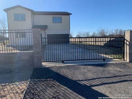 774 County Road 6843, Lytle, TX, 78052 | Card Image