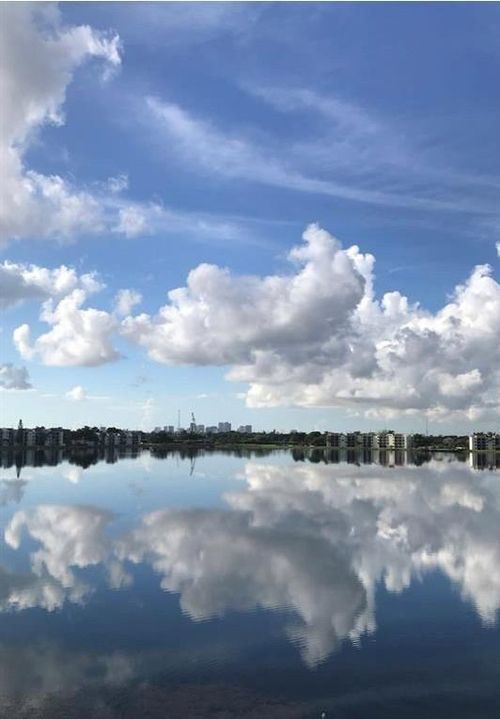 apt-202-112 Lake Emerald Dr, Oakland Park, FL, 33309-6240 | Card Image