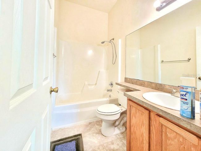APT-127 - 3584 30 Th Way, Condo with 2 bedrooms, 3 bathrooms and null parking in GAINESVILLE FL | Image 15