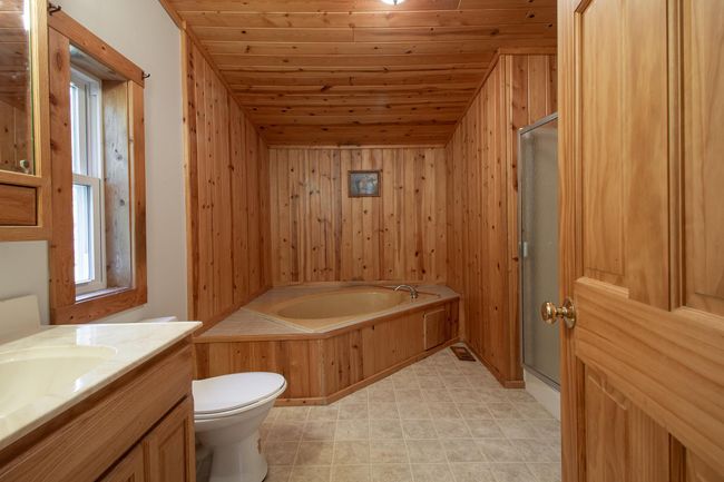 Full Primary Bath | Image 17