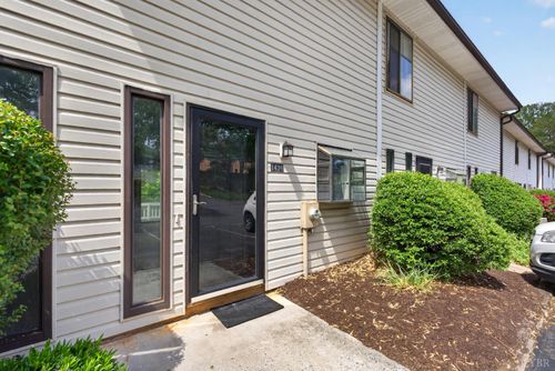 1426 Tenbury Dr, Lynchburg, VA, 24501-5331 | Card Image