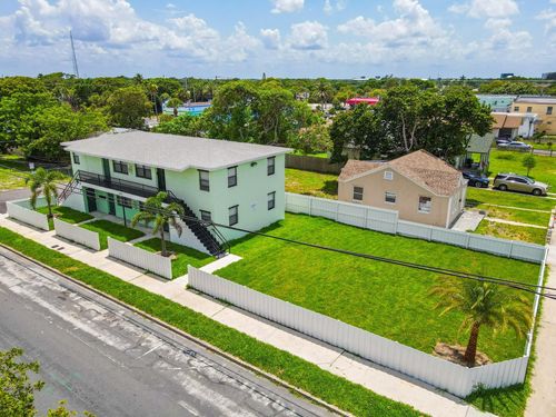 apt-102-1319 Douglass Ave, West Palm Beach, FL, 33401-2833 | Card Image