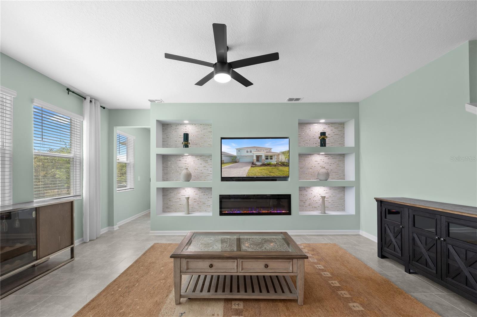 Residential Lease in DAVENPORT 3