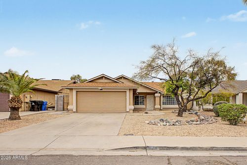 3113 W Rose Garden Ln, Phoenix, AZ, 85027-6048 | Card Image