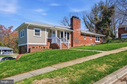 3502 29th Ave, TEMPLE HILLS, MD, 20748-1234 | Card Image