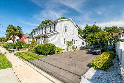 20 S Stone Ave, Elmsford, NY, 10523-3609 | Card Image