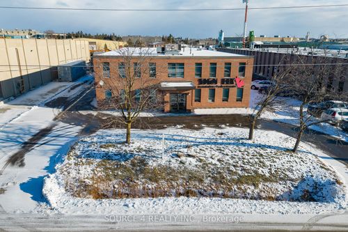 511 Piercey Rd, Bolton, ON, L7E5B8 | Card Image