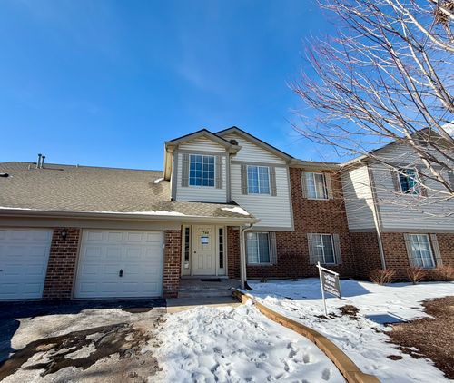 apt-4-1744 Chesapeake Ln, Schaumburg, IL, 60193-5421 | Card Image